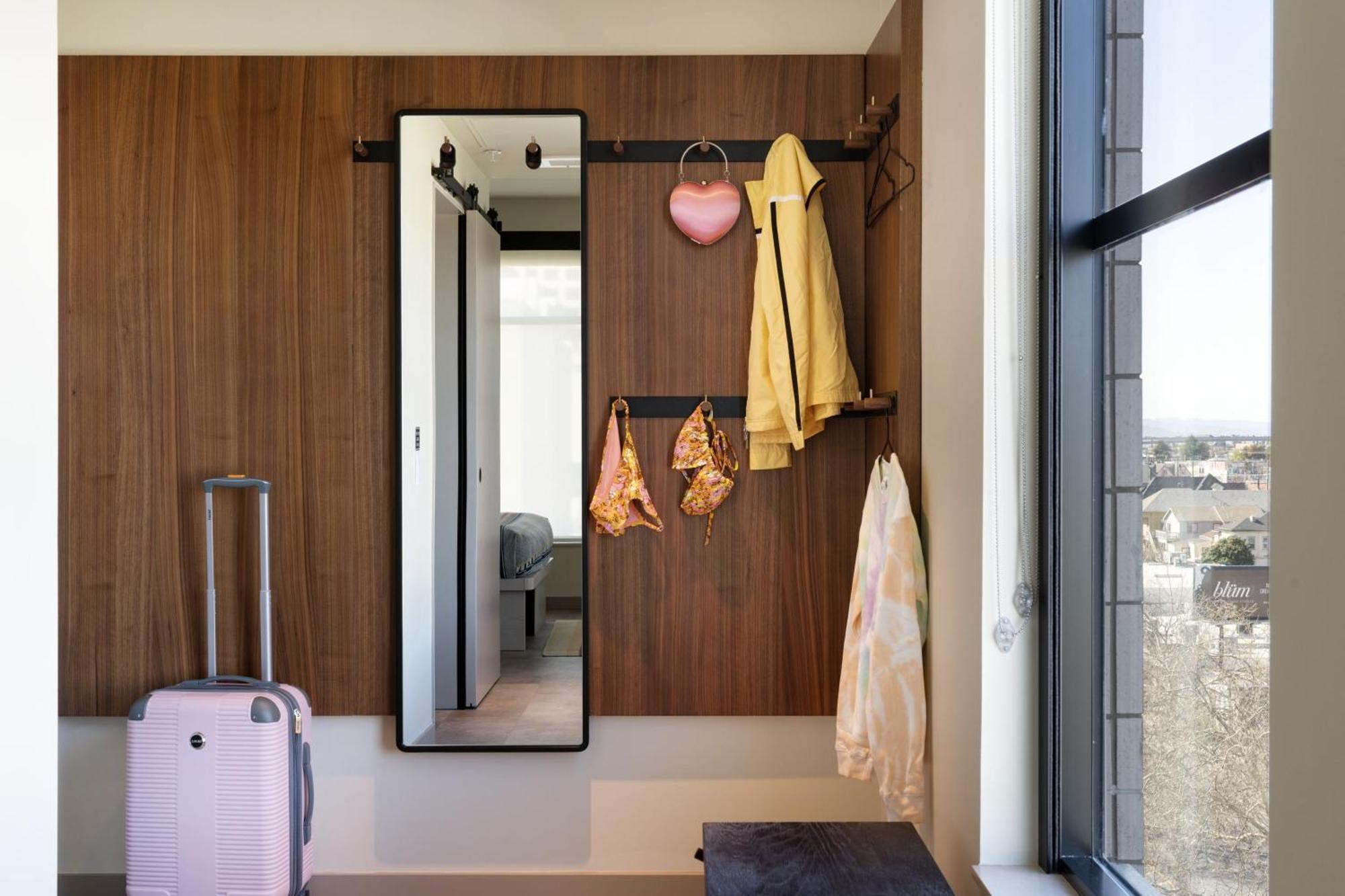 Moxy Oakland Uptown Hotel Exterior photo