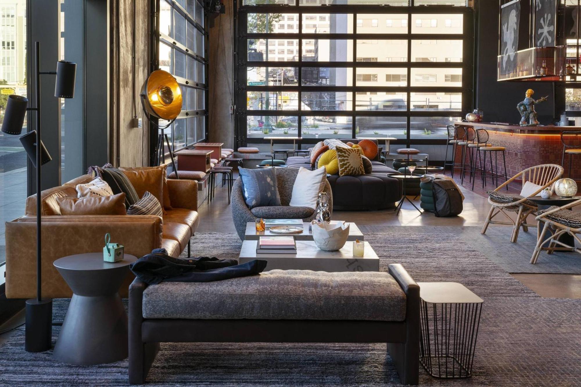 Moxy Oakland Uptown Hotel Exterior photo